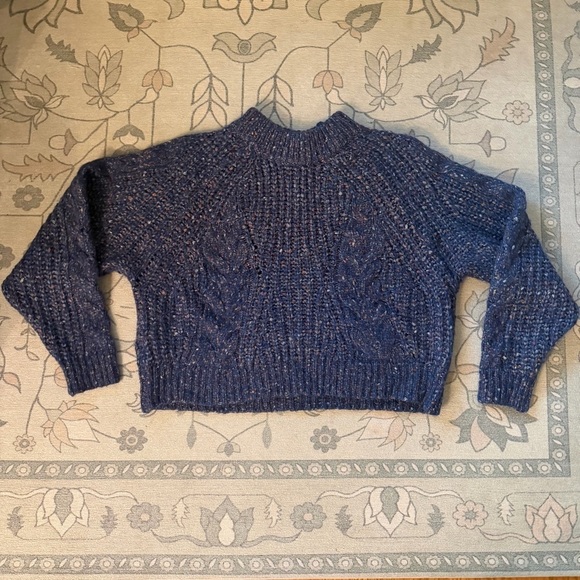 Dreamers Sweaters - Dreamers women’s fleck cable knit sweater in navy blue size small cropped